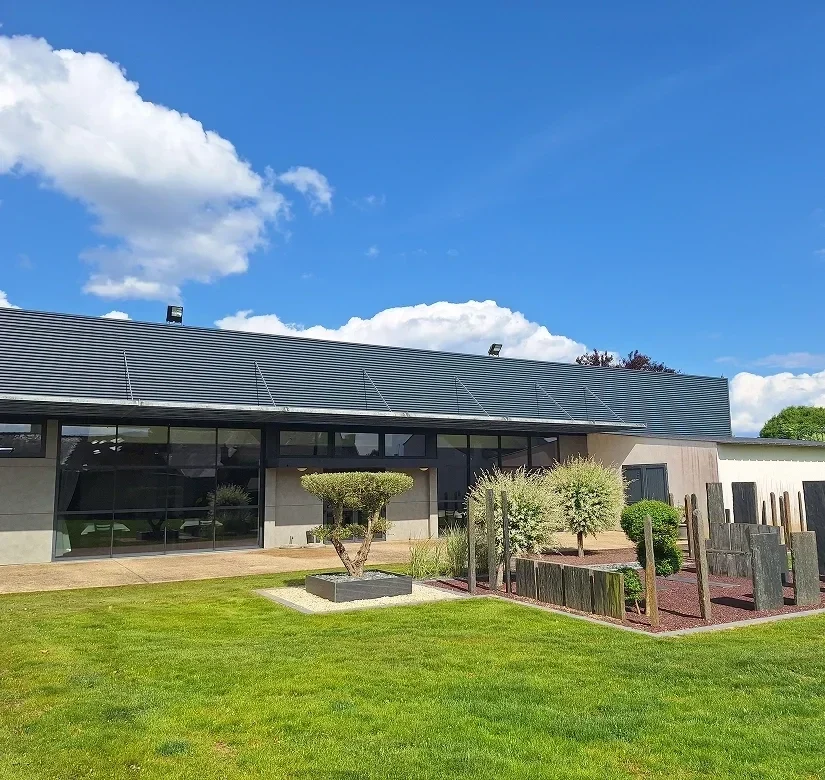 salle exterieure Jo et Carmen restaurant a Reguiny