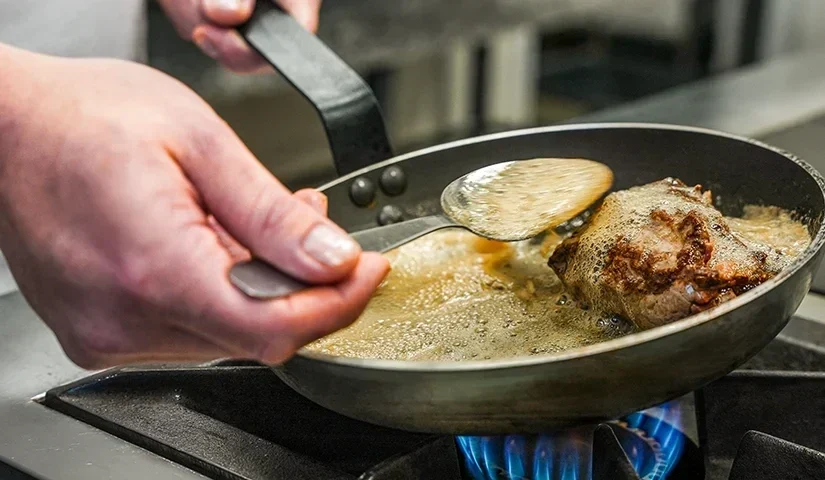 restaurant ouvrier a Reguiny Jo et Carmen services